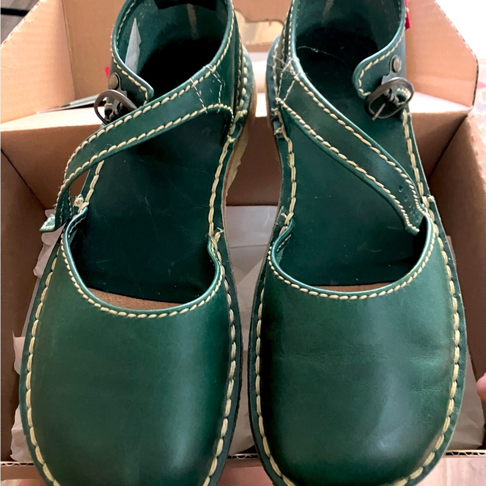 Duckfeet Turquoise Mols size 42